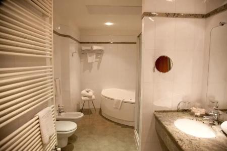 Best Western Globus City - 112