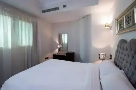 Royal Beach Serviced - 56
