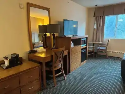 Breeze Inn - 87