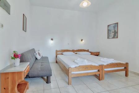Pavlos Place - 58