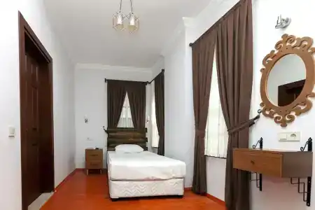 Pera Boutique - 17