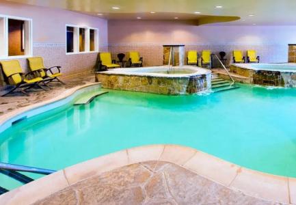 Courtyard Marriott - 13