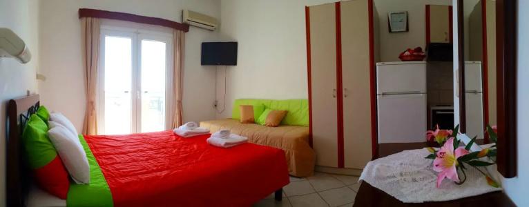 Spiros Studios - 47