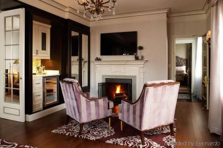 The Lenox - 28