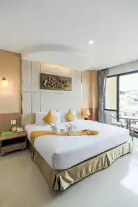 The Centris - 48
