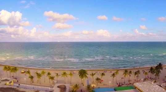 Hollywood Beachside Boutique Suite - 12