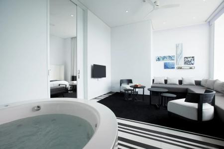 Veranda Pool Suite - 89