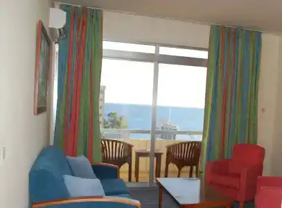 The Caravel - 40