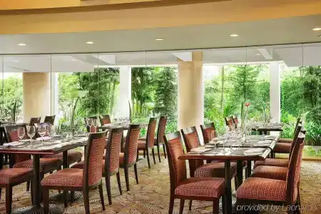Tangla Dongguan (Former: Sofitel Dongguan Royal Lagoon) - 15