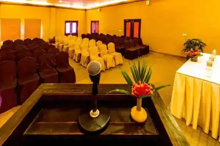 Temple Tree & Spa - 12