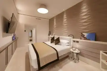 Rhea Silvia Luxury Navona - 33