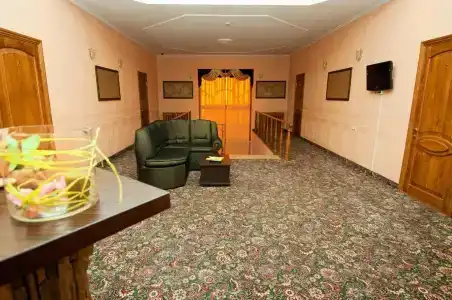Atrium - 0