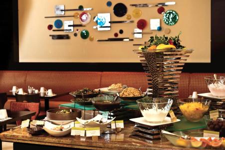 DoubleTree by Hilton Naha - 24