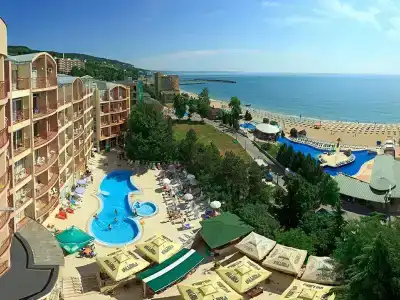 Luna Beach - 25