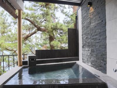 Isana Resort - 4