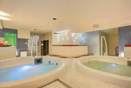 Lalla Beauty & Relax - 12