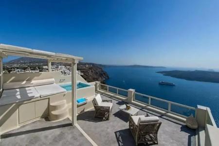 Caldera Cliff Illusion - 82