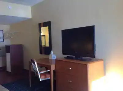 Diamond Inn & Suites - 15