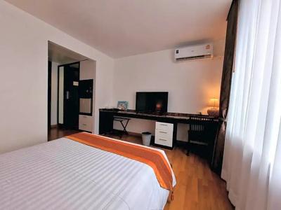 The Bedrooms Boutique Bangkok - 53