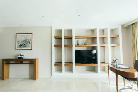 Thomson Residence - 181