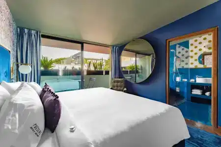 Pug Seal Polanco Anatole France - 41