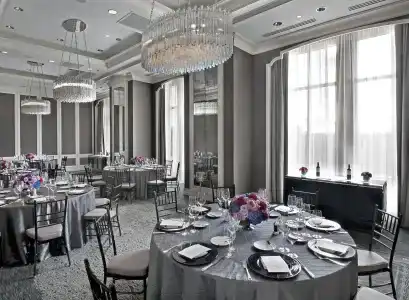 Waldorf Astoria Chicago - 19