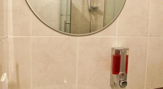 Hostel Спи Здесь - 7