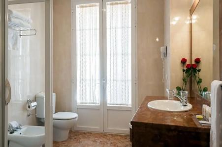 Adriano Boutique Sevilla - 73
