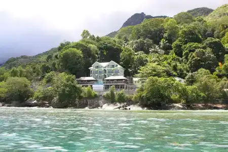 Treasure Cove & Restaurant - 12