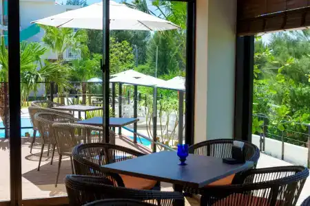 Best Western Okinawa Onna Beach - 17