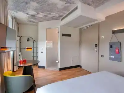 ibis Berlin Kurfuerstendamm - 11