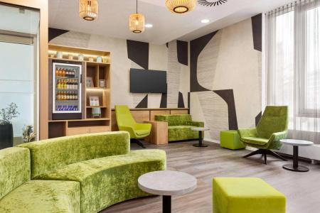 Super 8 by Wyndham Chemnitz - 11