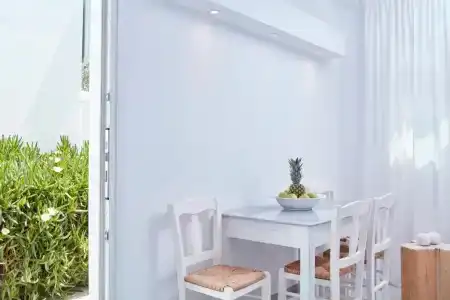 Mykonos Town Suites - 14