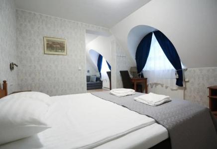 Saka Manor - 45