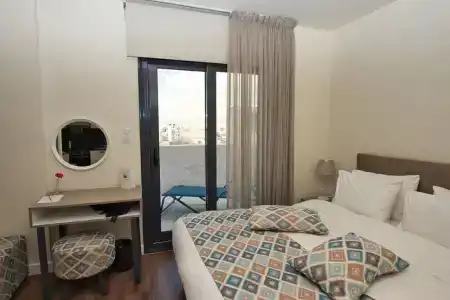 Urban Nest - Suites & - 3