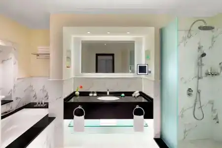 Le Meridien Al Aqah Beach Resort - 70