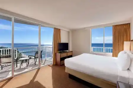 Park Shore Waikiki - 46