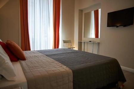 The Roman Empire Guesthouse - 46