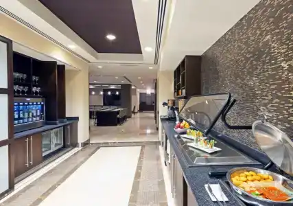 Capital Hilton - 11