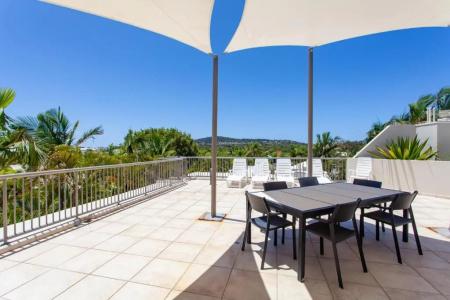 Noosa Tropicana - 187