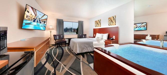 Grand Marquis Waterpark & Suites - 27
