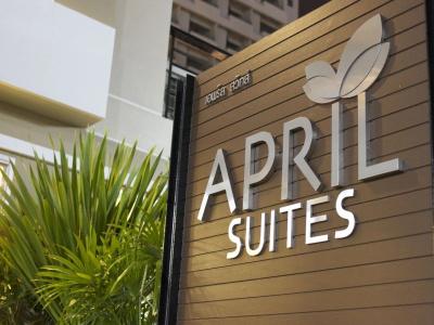 April Suites - 26