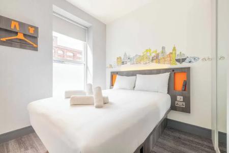 easyBelfast - 112