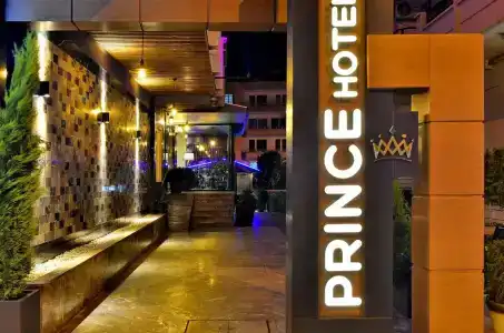 Prince Apart & - 0