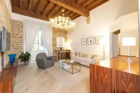 Donati Luxury Tower Suites - 96