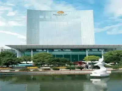 Regal Plaza - 17