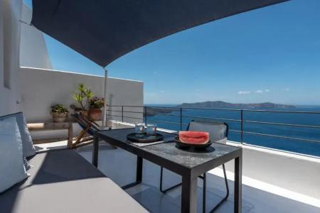 Porto Fira Suites - 179