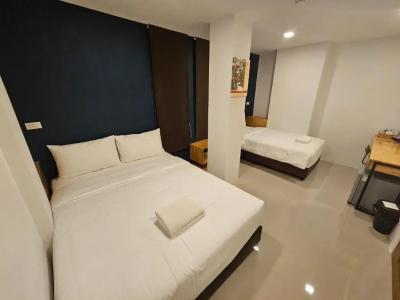 Sleepstation at Pratunam - 79