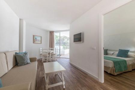 Fergus Style Cala Blanca Suites - 8