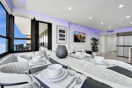 The Alexander All Suites - 433